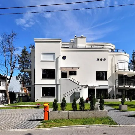 Vip Apartamenty Villa Modern-2